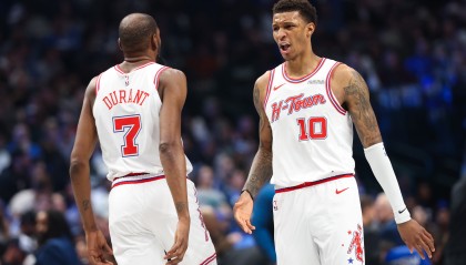 九游体育娱乐官网-杜兰特：无法投篮命中时会影响心态 但你要自信出手 手感会回来的